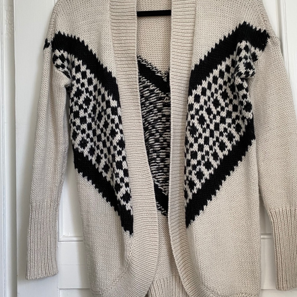 Pattern cardigan - Picture 2 of 3
